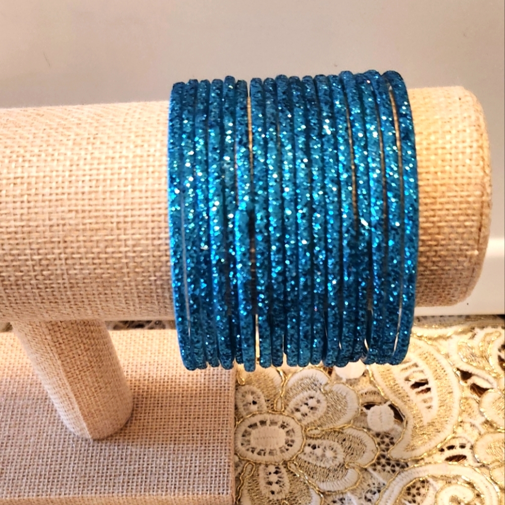 ✨️2 - For $25.00 Or  $13.00 Each Bangle